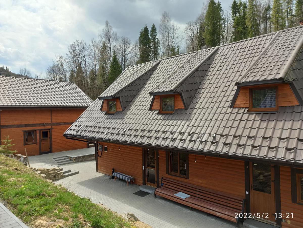 Сімейний Затишок Апартаменти Family Home Будиночок Tysovets Dış mekan fotoğraf